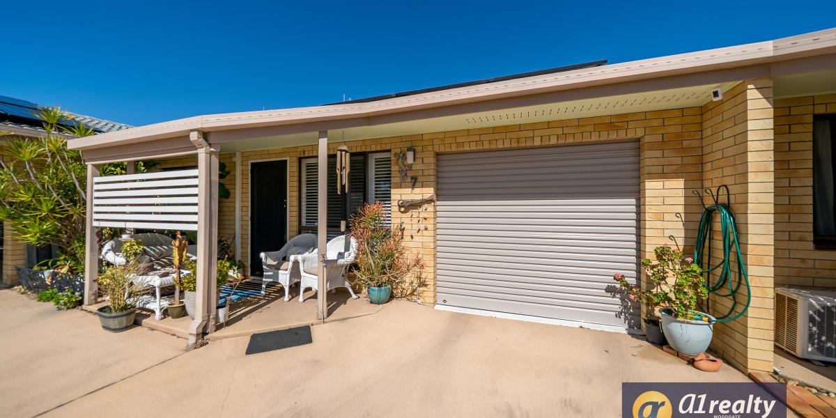 Coastal Gem – Just 170m from Woodgate Beach.......