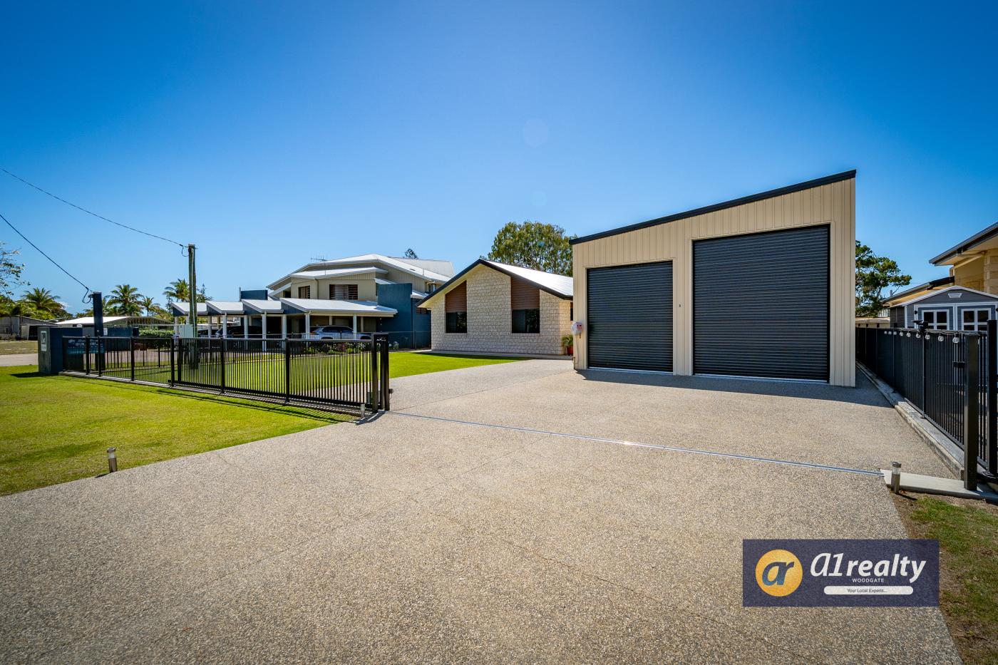 8 Poinciana Crt, Woodgate