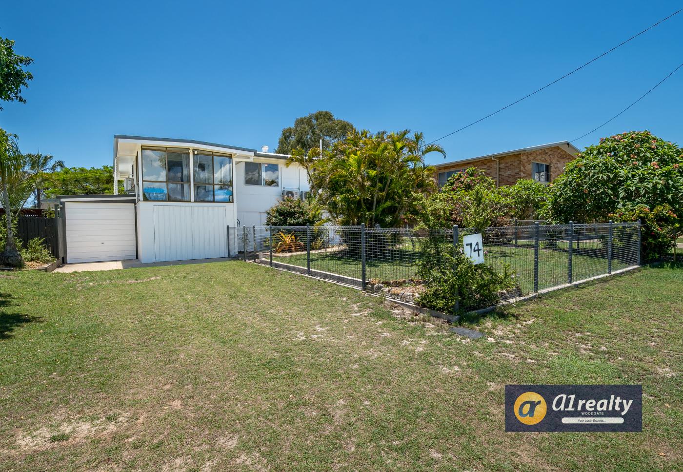 74 Mackerel St, Woodgate