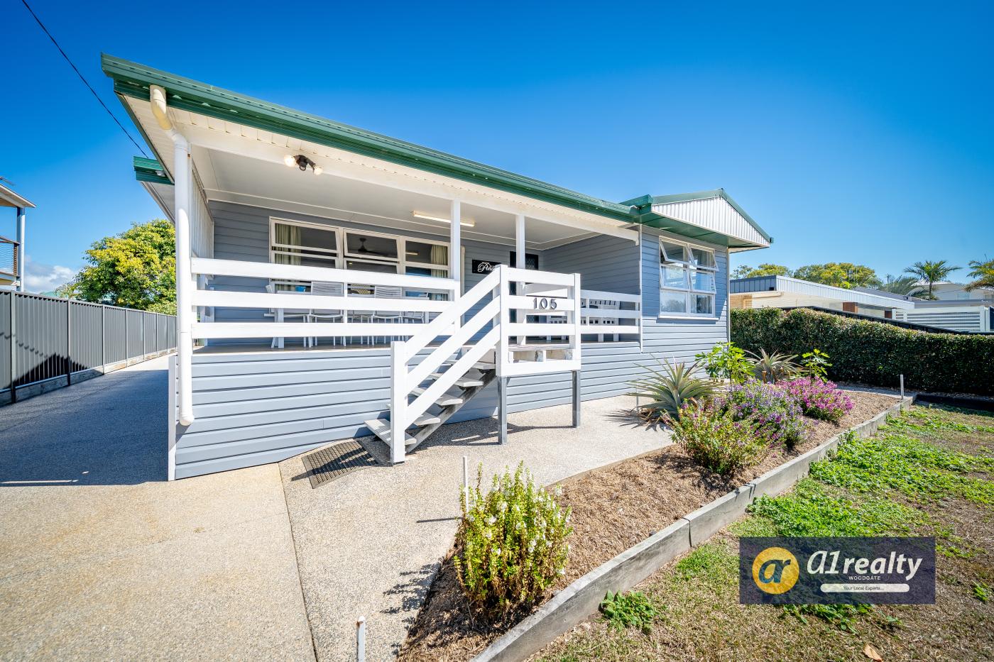 105 Esplanade, Woodgate