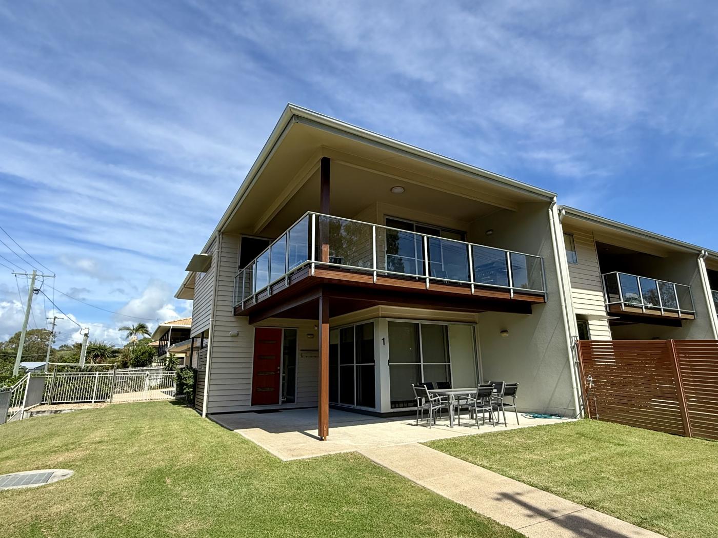 1-17 Barramundi Dr