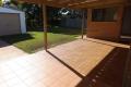GREAT FAMILY HOME WITH SHED 150MTRS BEACH