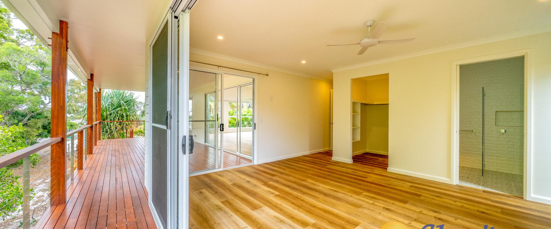 A1 Realty Woodgate Beach Best Holiday Absolute Luxury Living