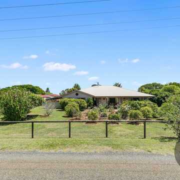 Dion & Samantha (Vendor) testimonial image