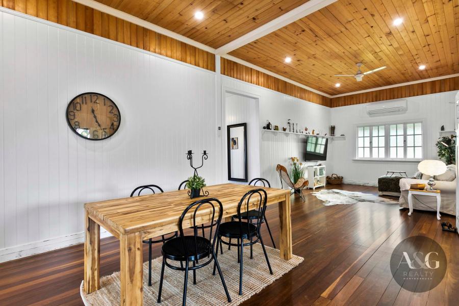 Charming Queenslander – Move-In Ready & Full of Character
