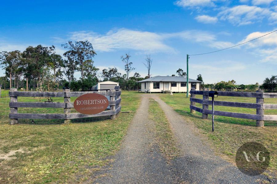 Modern Acreage Lifestyle on 5 Acres