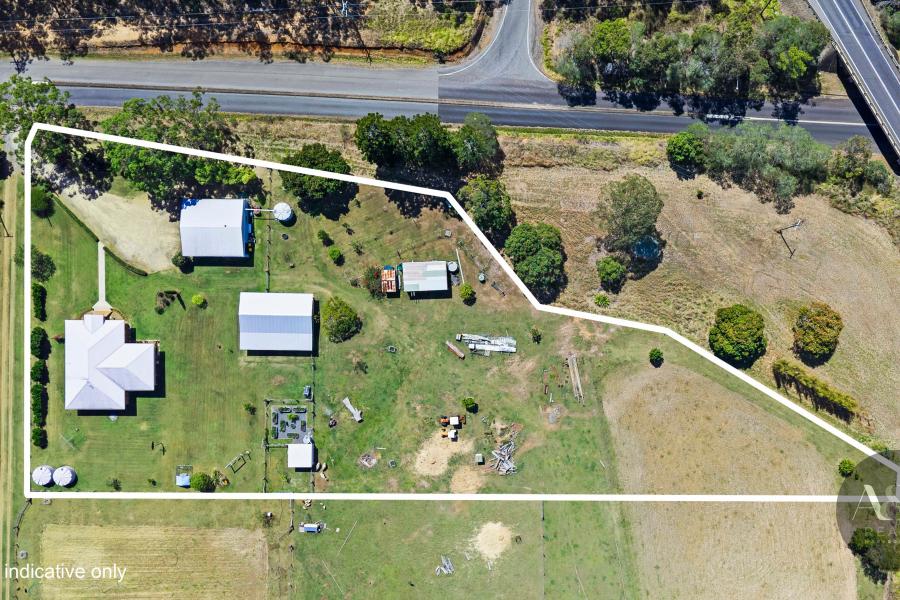 Executive Acreage Perfection in Tinana