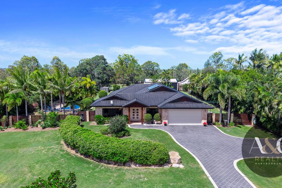 Quality Build in Popular Henderson Park Estate