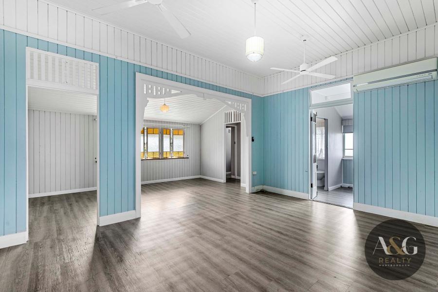 Move-In Ready Queenslander on a Spacious 911m² Allotment