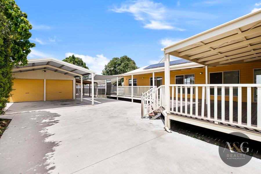 Where Else at This Price? Pool, Big Shed, 4 Beds