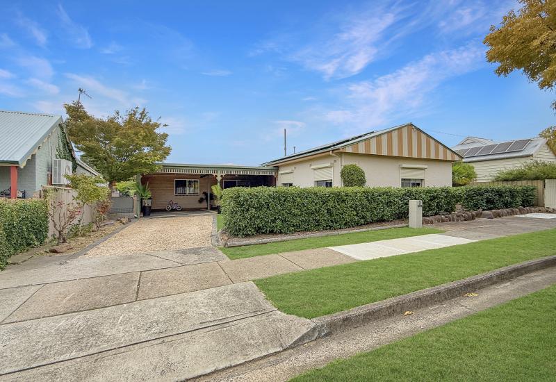 INVEST OR MOVE IN - SPACIOUS FAMILY HOME WITH ROOM TO GROW