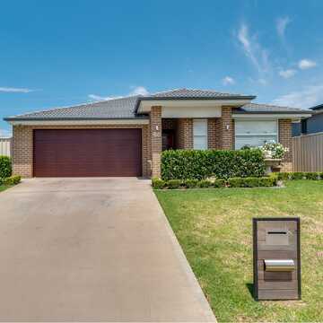 Tim & Zoe Nightingale - Sellers testimonial image