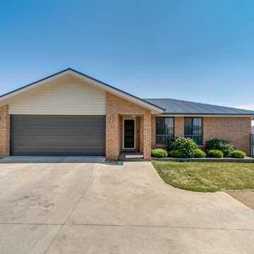 Nikkea and Simon Grant - Buyers testimonial image