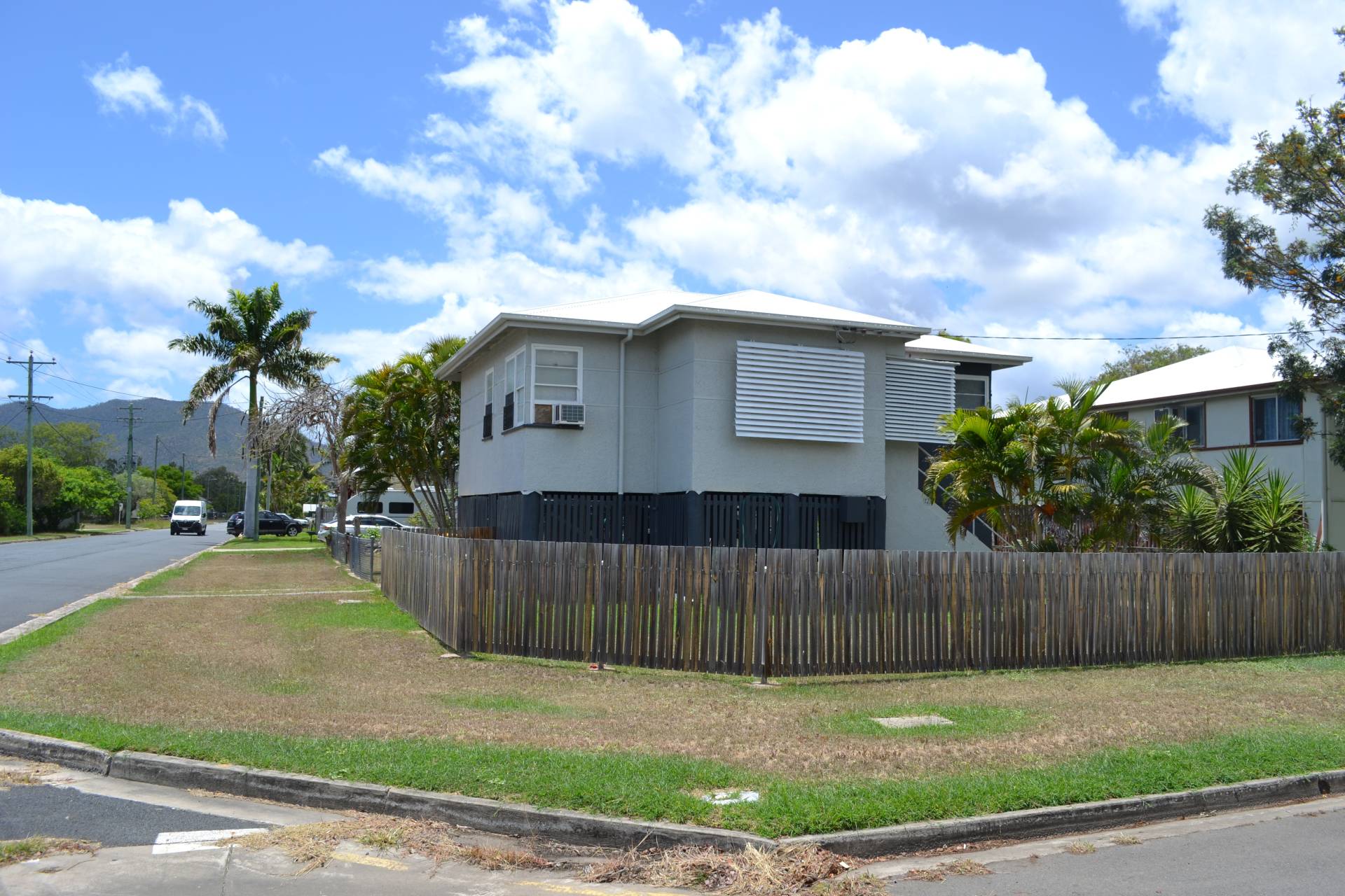 12 Water Street, Berserker QLD 4701, Berserker - Thumbnail 2