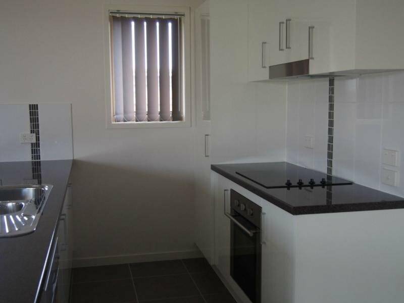 2 Vermont Dr, Parkhurst QLD 4702, Parkhurst - Thumbnail 2