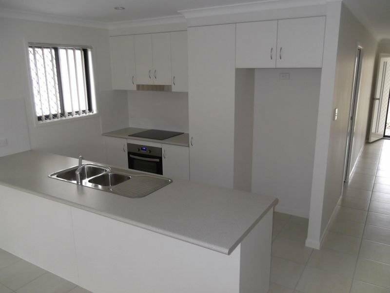 21 Amy St, Gracemere QLD 4702, Gracemere - Thumbnail 2