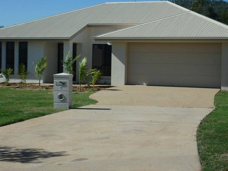 9 Virginia Dr, Parkhurst QLD 4702, Parkhurst - Thumbnail 2