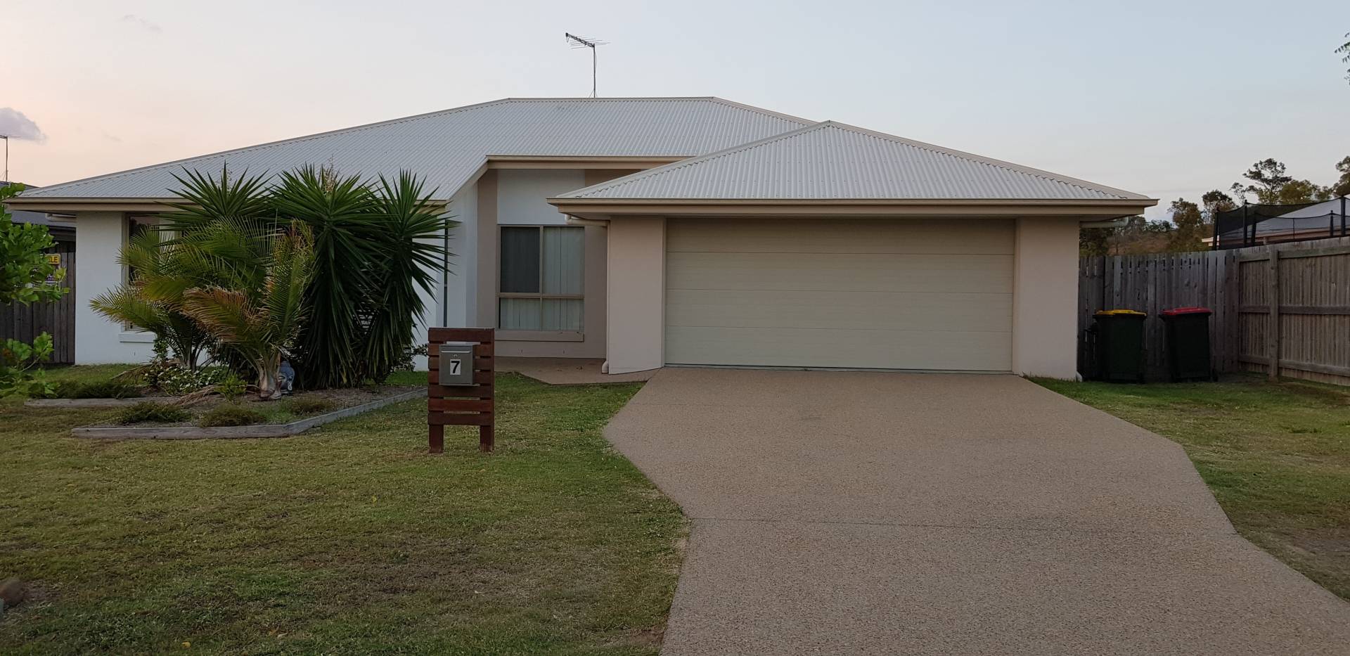 7 Florida Crescent, Parkhurst QLD 4702, Parkhurst - Image 1