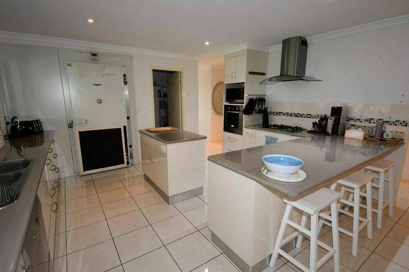 257 Stanwell-Waroula Rd, Stanwell QLD 4702, Stanwell - Thumbnail 7