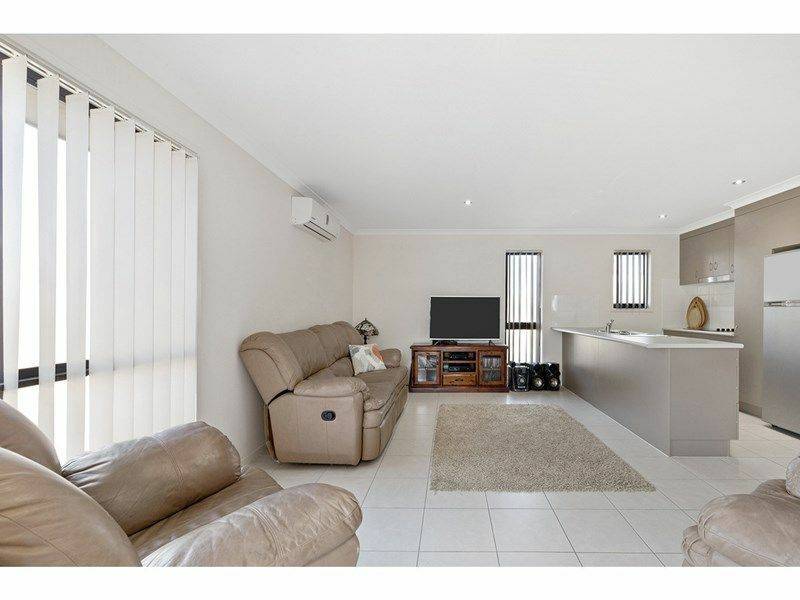 23 Florida Cres, Parkhurst QLD 4702, Parkhurst - Thumbnail 3