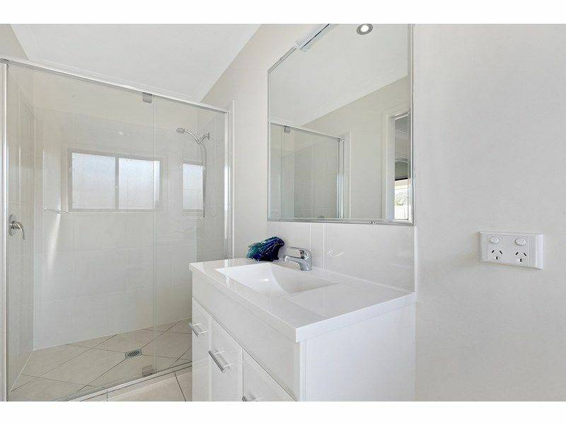 23 Florida Cres, Parkhurst QLD 4702, Parkhurst - Thumbnail 8