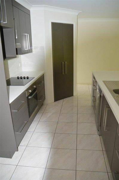 59 Lillypilly Avenue, Gracemere QLD 4702, Gracemere - Thumbnail 4