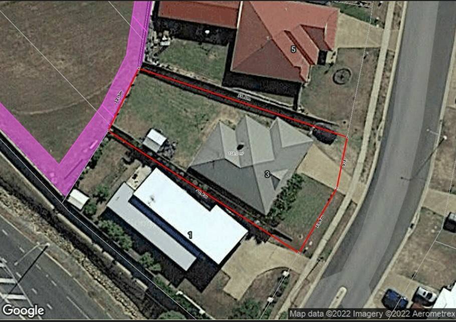 3 Broadhurst Dr, Gracemere QLD 4702, Gracemere - Thumbnail 2