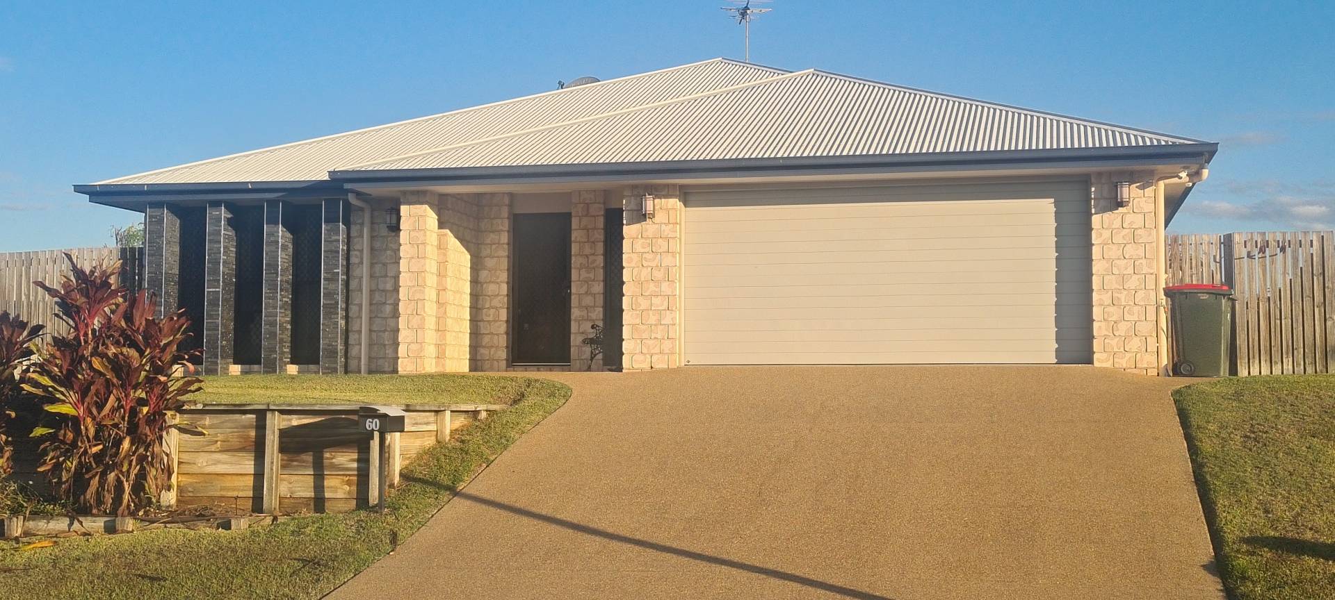 60 Jamie Cres, Gracemere QLD 4702, Gracemere - Thumbnail 2