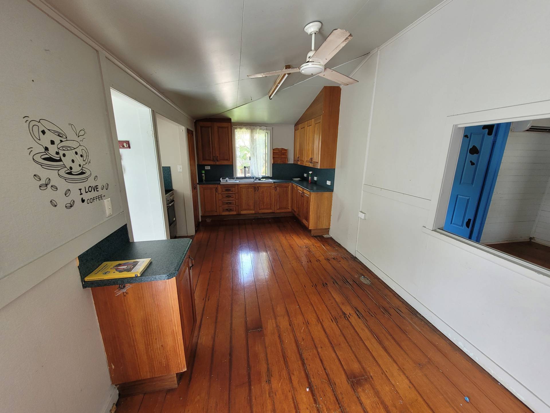 14 Ellis St, Berserker QLD 4701, Berserker - Thumbnail 4