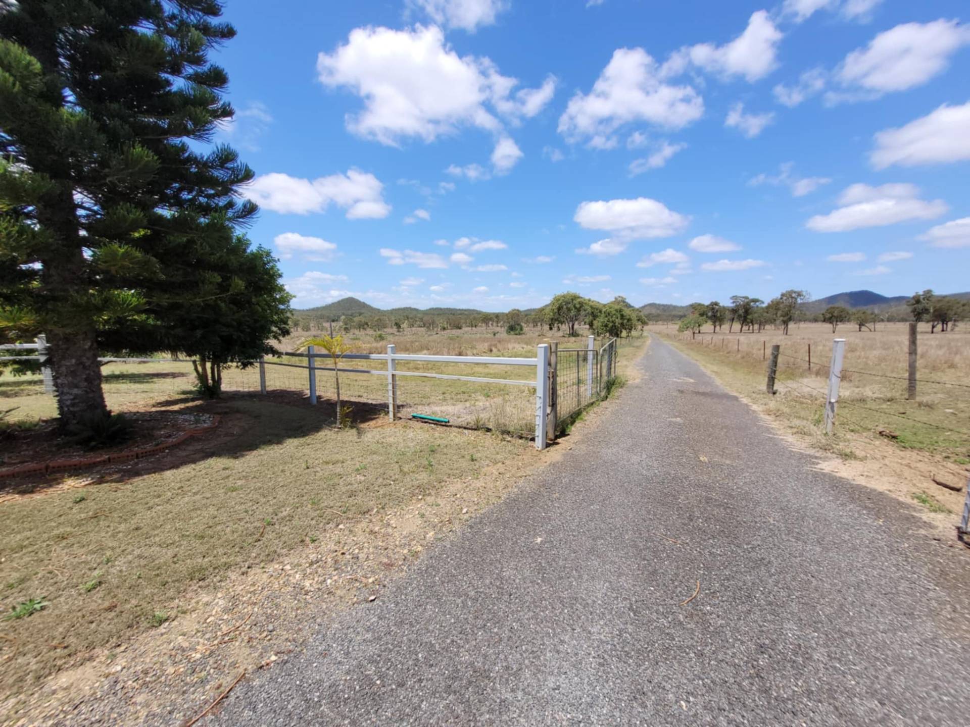 177 Raspberry Creek Rd, Kunwarara QLD 4702, Kunwarara - Thumbnail 2