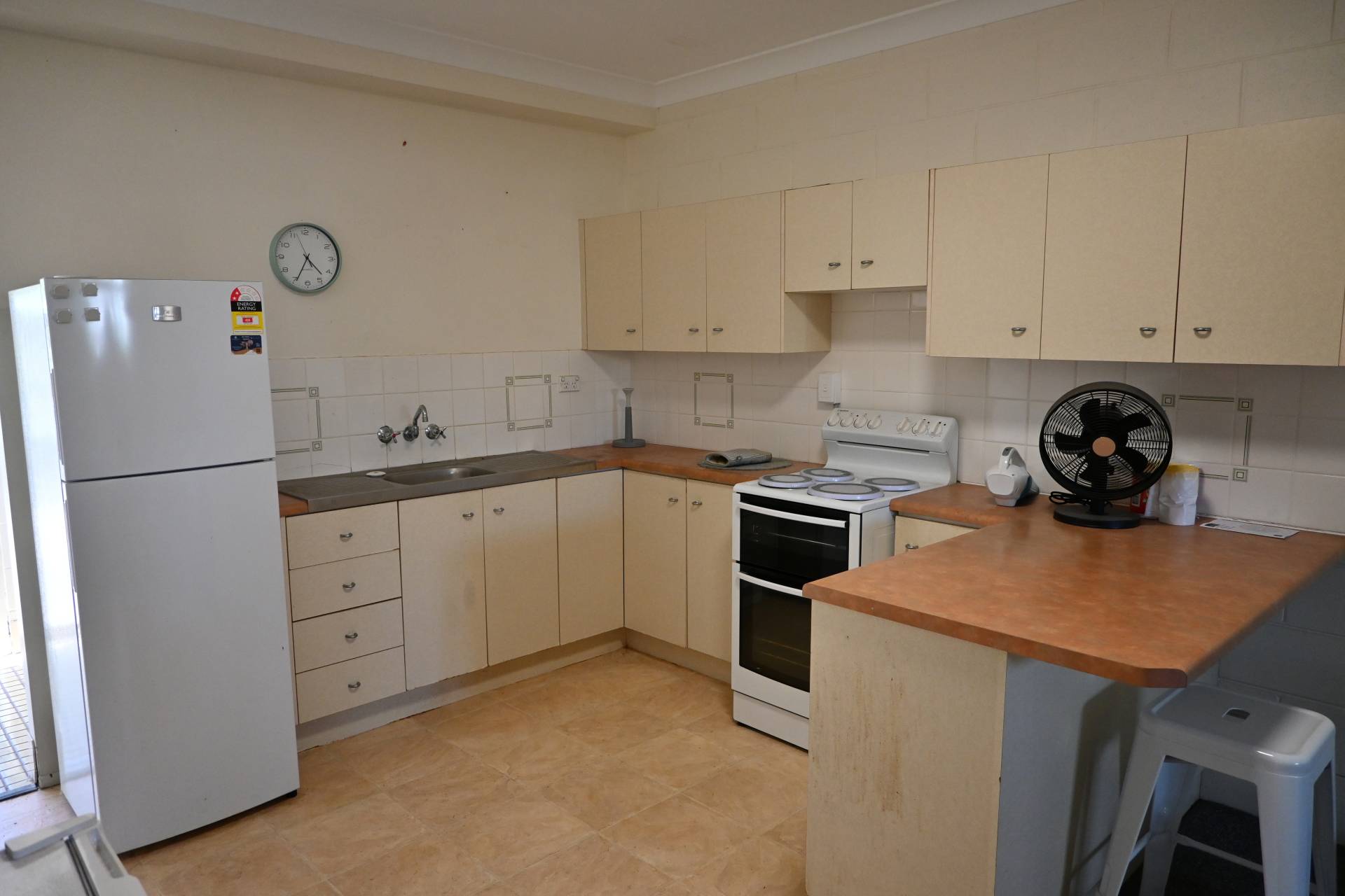 Unit 1, 6 Woolcock St, Wandal QLD 4700, Wandal - Thumbnail 4