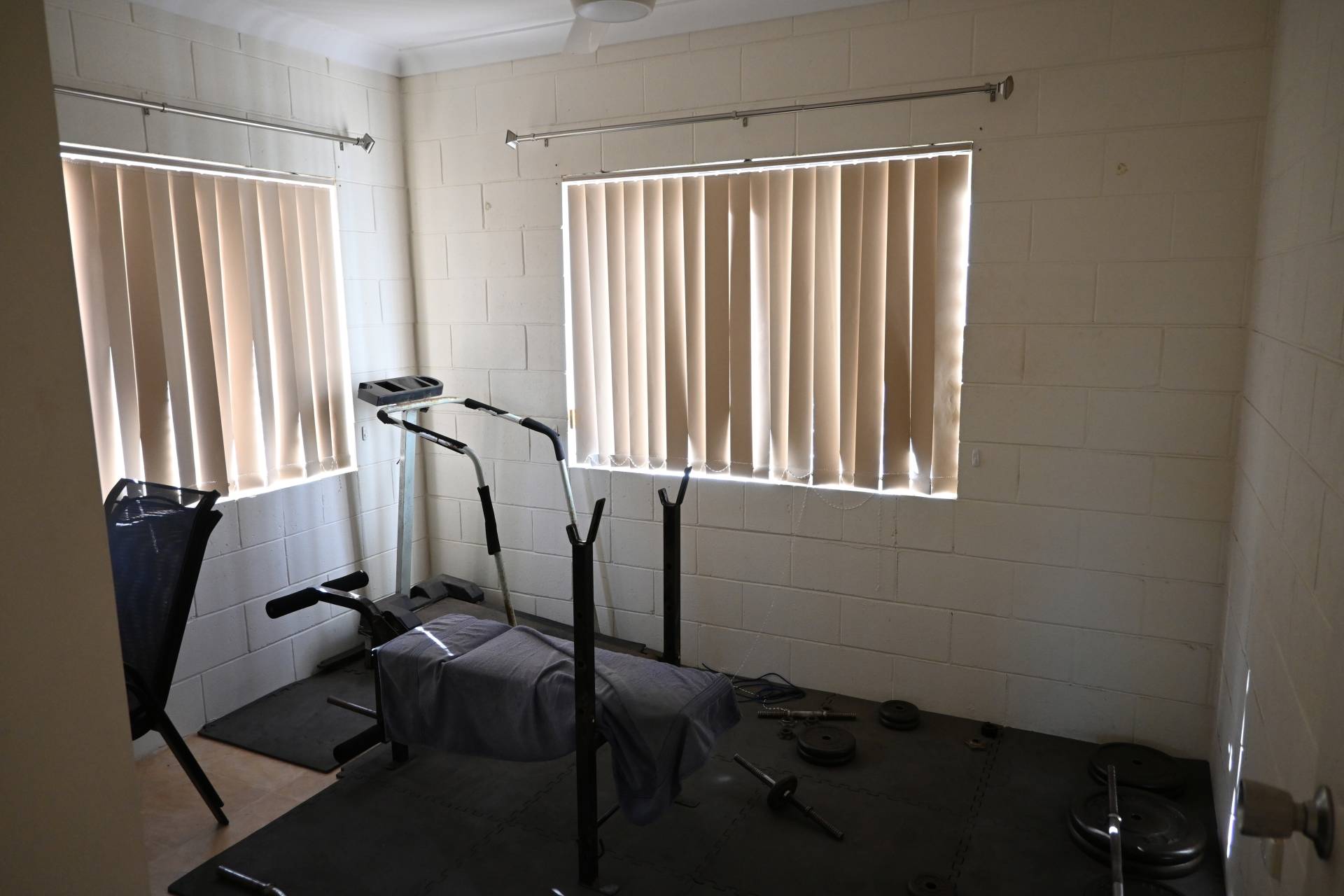 Unit 1, 6 Woolcock St, Wandal QLD 4700, Wandal - Thumbnail 6