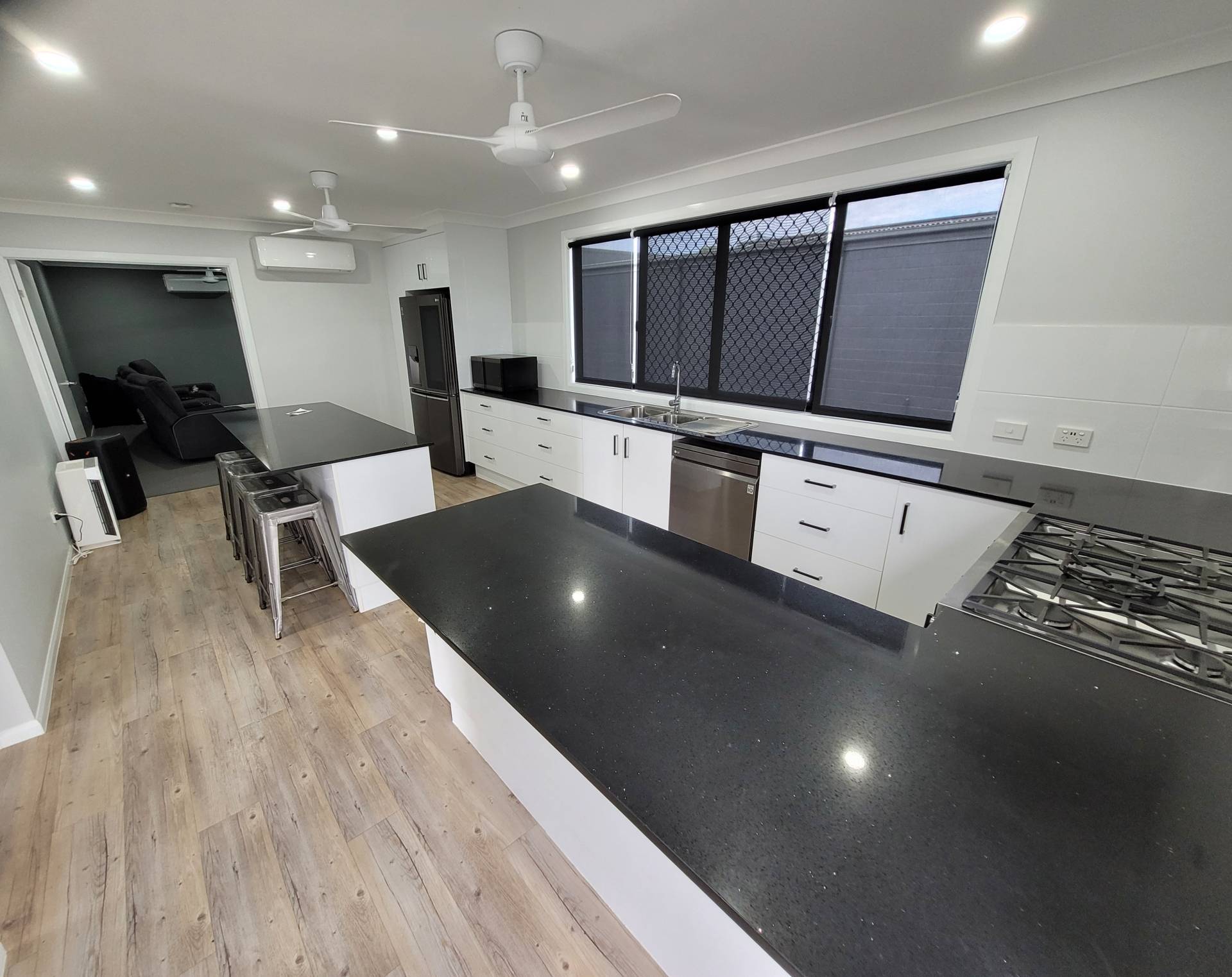 33 Quinn St, Kawana QLD 4701, Kawana - Thumbnail 4