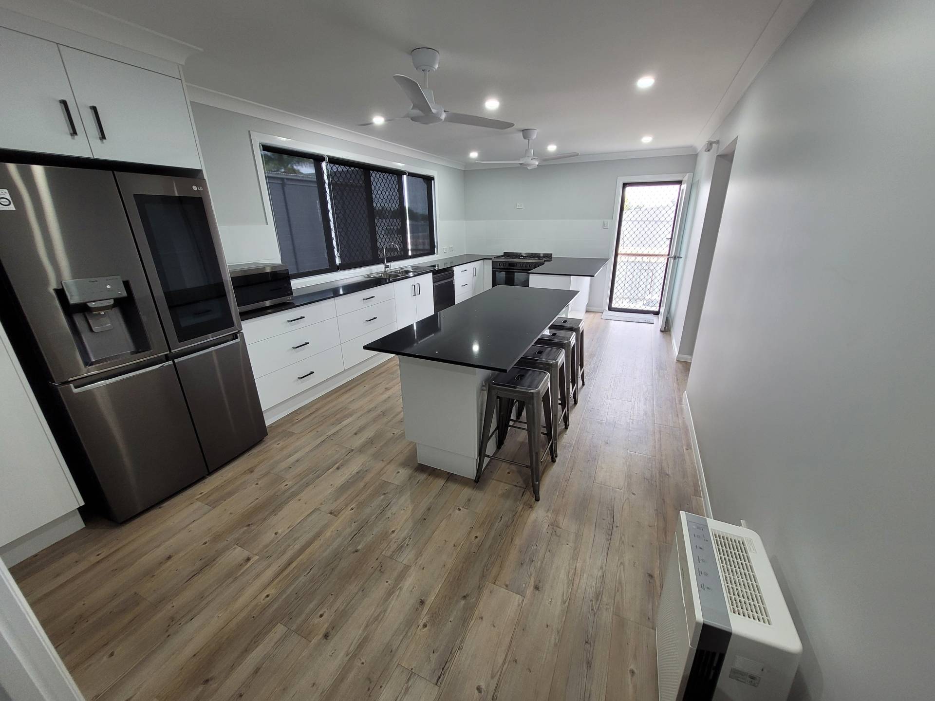 33 Quinn St, Kawana QLD 4701, Kawana - Thumbnail 8