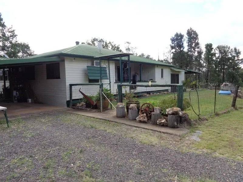 63 Butlers Road, Miles QLD 4415, Miles - Thumbnail 3