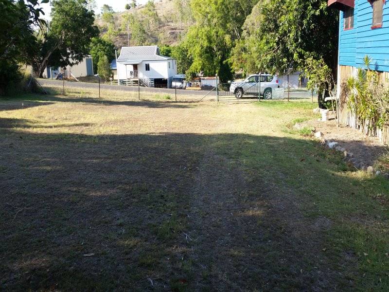 84 Dee Street, Mount Morgan QLD 4714, Mount Morgan - Thumbnail 8