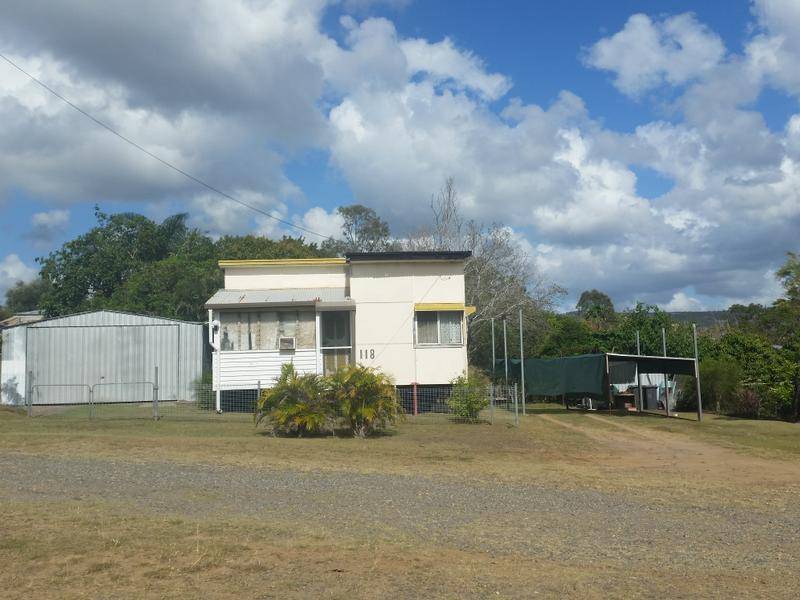 118 East Street, Mount Morgan QLD 4714, Mount Morgan - Thumbnail 4