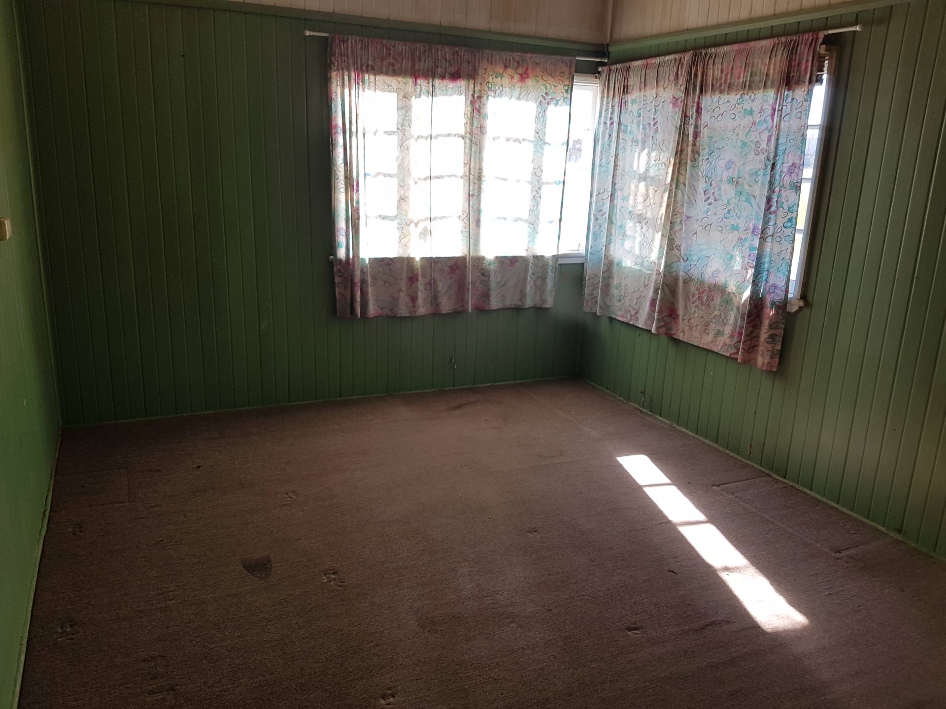 2 Dowling St, Park Avenue QLD 4701, Park Avenue - Thumbnail 4