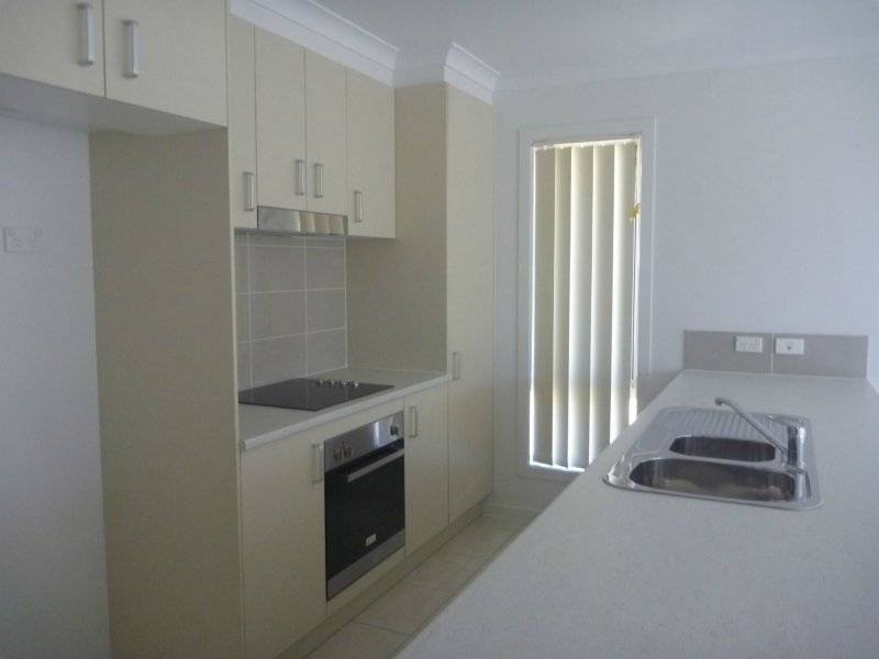 67 Taramoore Rd, Gracemere QLD 4702, Gracemere - Thumbnail 3