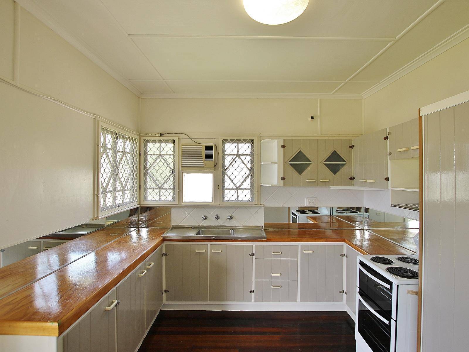 9 Boldeman St, The Range QLD 4700, The Range - Thumbnail 3