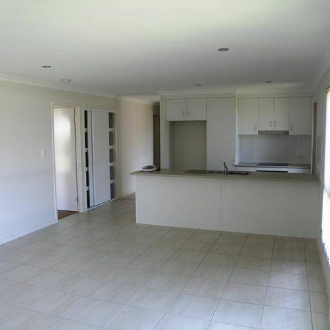 3 Soligo Ct, Gracemere QLD 4702, Gracemere - Thumbnail 5