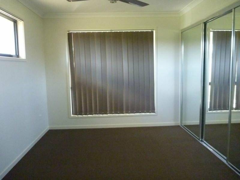 8 Soligo Ct, Gracemere QLD 4702, Gracemere - Thumbnail 4