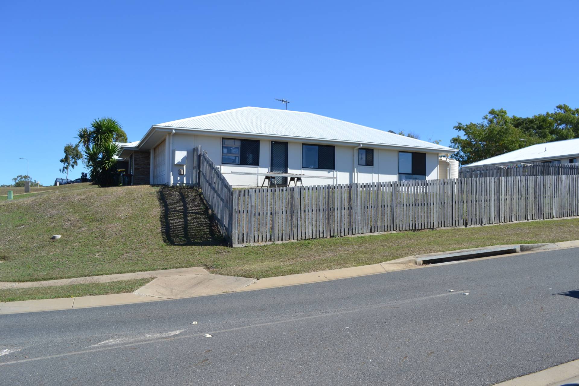 107 James St, Gracemere QLD 4702, Gracemere - Thumbnail 7