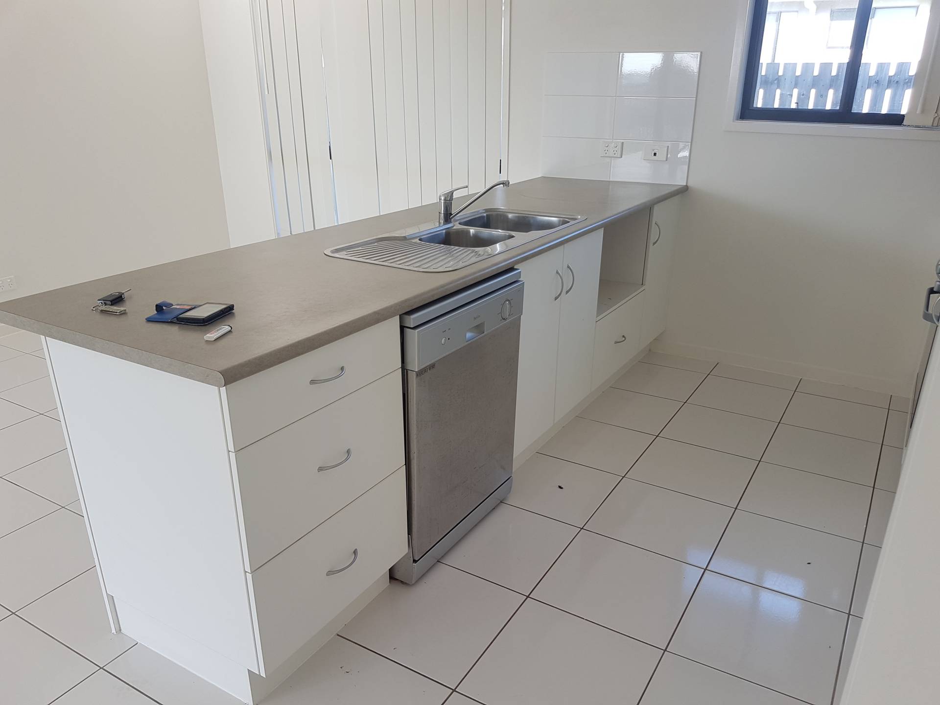 8 Amy Street, Gracemere QLD 4702, Gracemere - Thumbnail 8