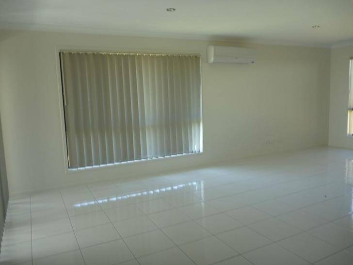 66 Temora St, Gracemere QLD 4702, Gracemere - Thumbnail 2