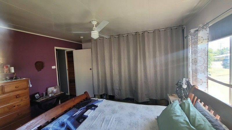 69 Nott St, Moura QLD 4718, Moura - Thumbnail 4