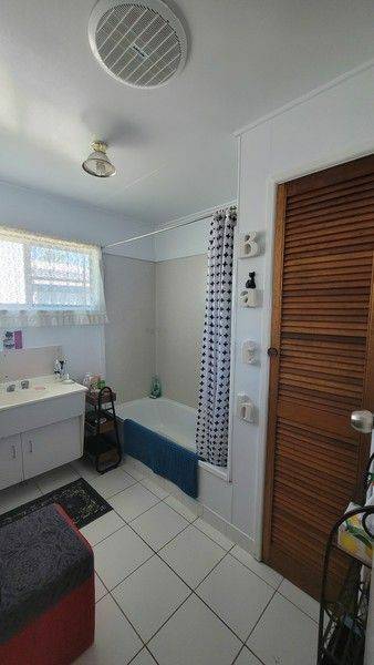 69 Nott St, Moura QLD 4718, Moura - Thumbnail 8