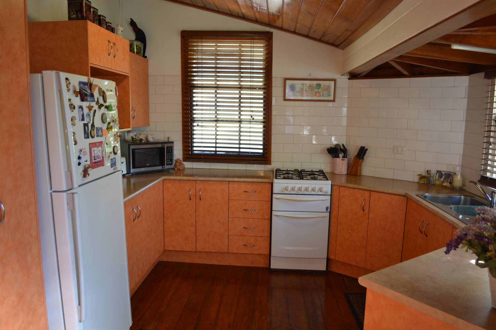 17 Kirkellen St, Berserker QLD 4701, Berserker - Thumbnail 5