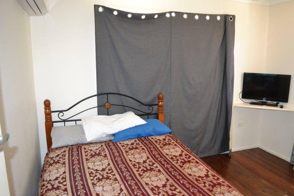 407 Stenhouse Street, Koongal QLD 4701, Koongal - Thumbnail 6