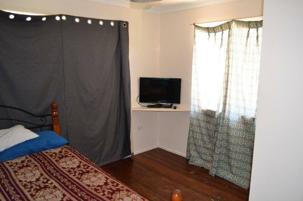407 Stenhouse Street, Koongal QLD 4701, Koongal - Thumbnail 7